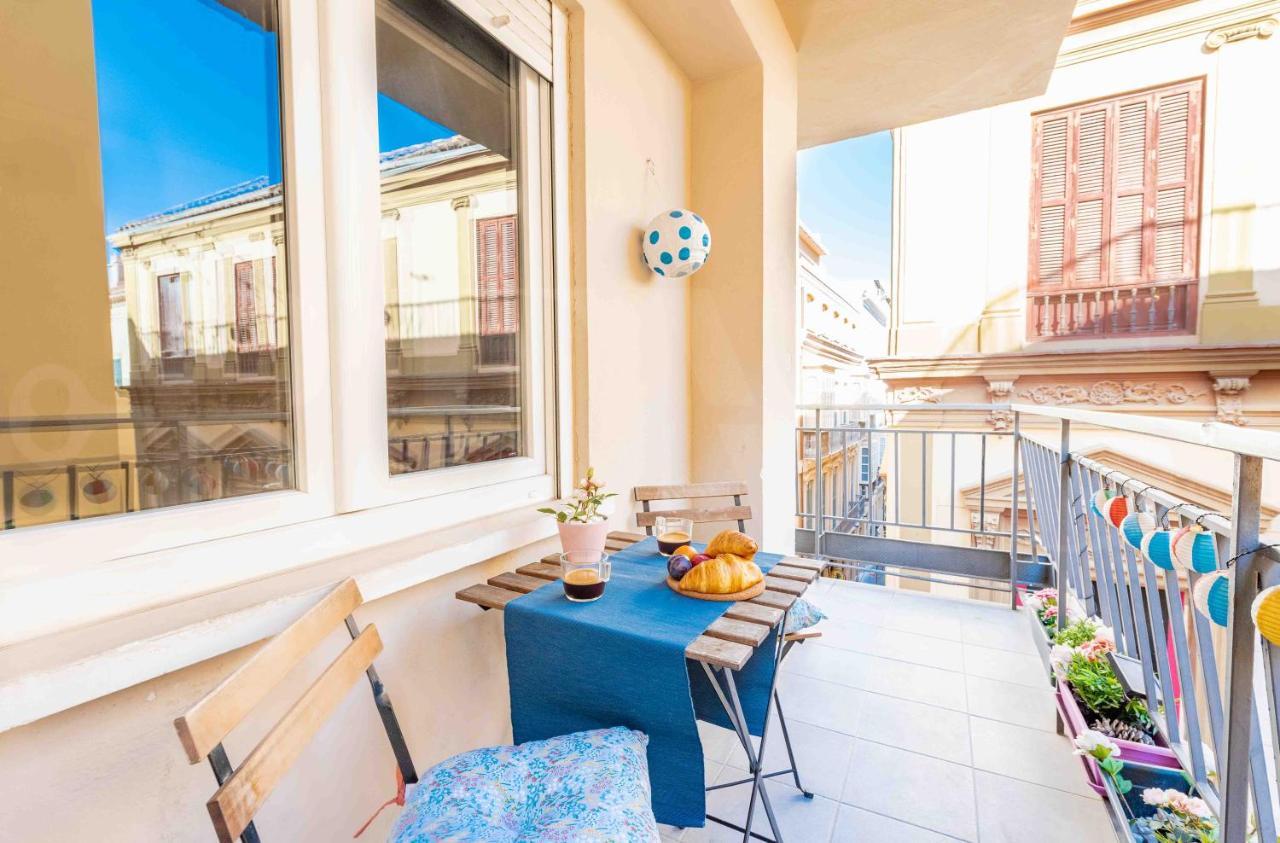 Cosy Flat With Private Balcony - Historic Center By Rems Leilighet Málaga Eksteriør bilde